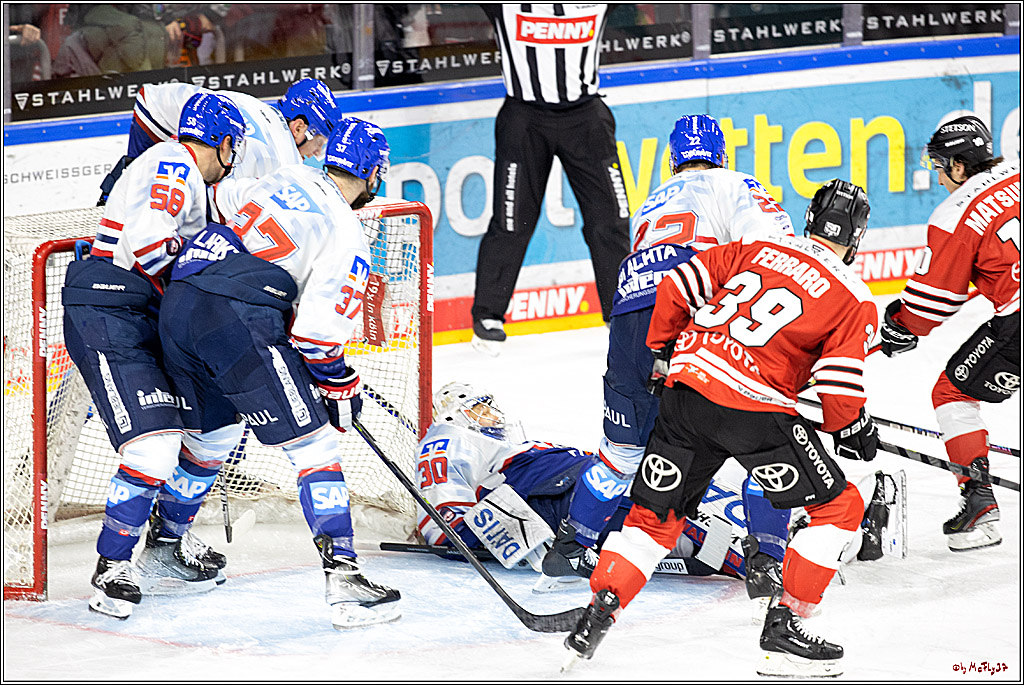 PENNY DEL - Viertelfinale;  Koelner Haie - Adler Mannheim; Koeln, 17.03.2023